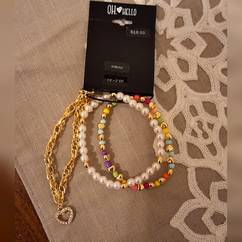 💥SALE💥OH Hello, NWT Rhinestone, Gold, Multi-Color Bracelet Set
